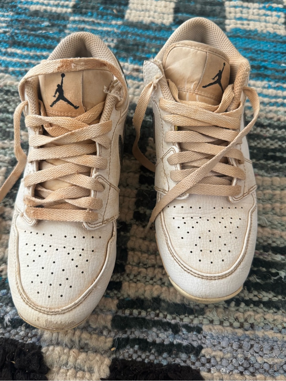 Jordan Big Kids' White Baseball Cleats